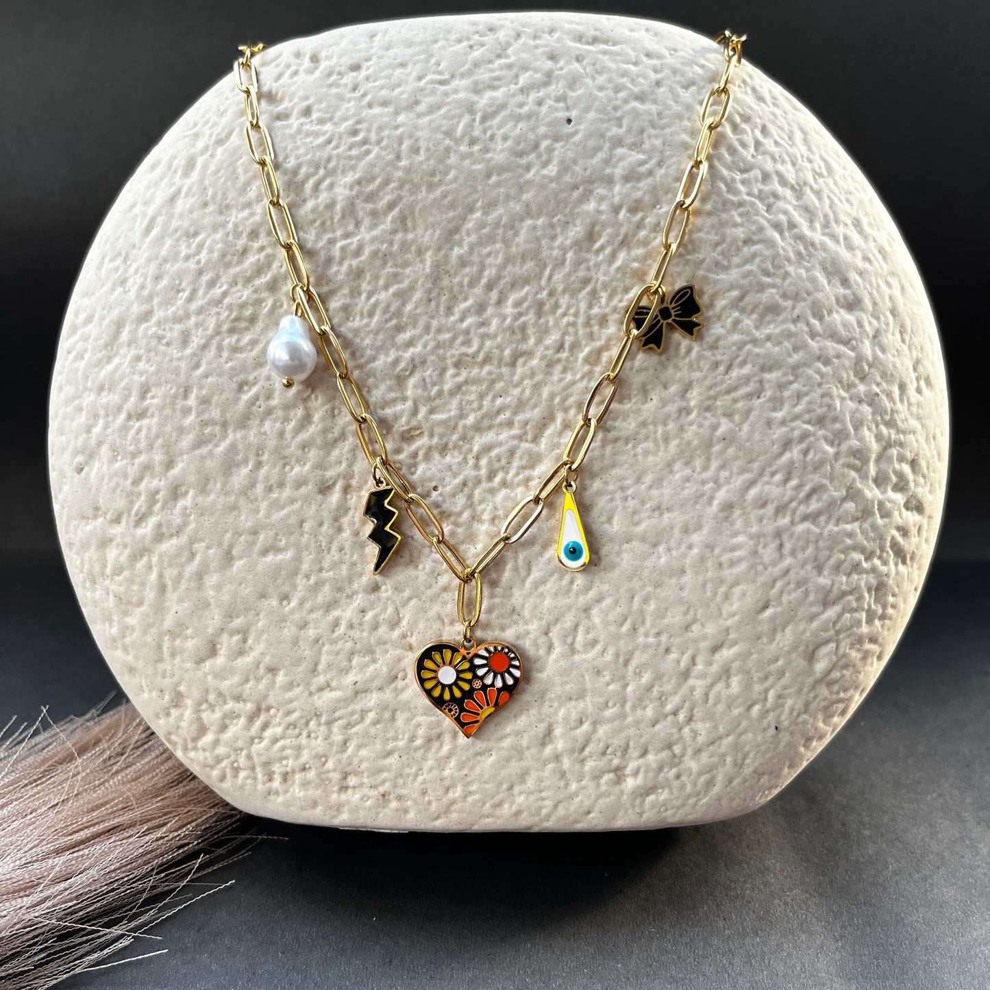 18K gold plated minimalist necklace anti-tarnish daily wear jewelry for women,18K gold plated dainty bracelet ,anti-tarnish finish, perfect for office wear and casual looks