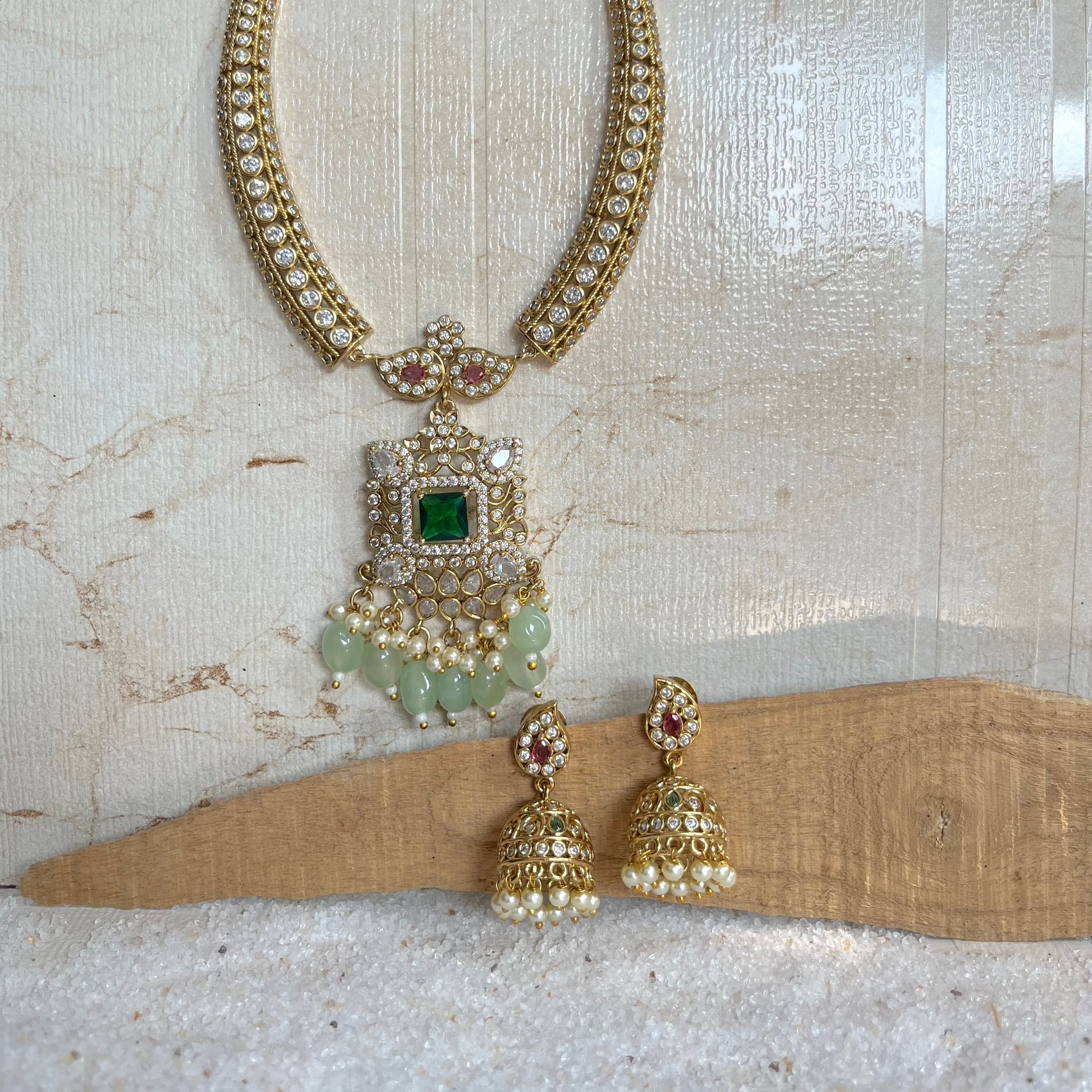 #templejewellery #meenakarijewellery #silverjewellery #chandbali #kempjewellery #fashionjewellery #oxidizedjewelry #trendy #mumbai #onlinejewellery #fashionblogger #imitationjewellery #chennaijewellery #jumka #india #bridaljewellery #indianaccessories #kemp #freeshipping #oxidized #antiquejewelry #templejewelry #bangles #celebrityjewellery #jhumki #love #aaram #dancejewelry #oxidizejewellery #silveralike#BlackBeads#Mangalsutra
