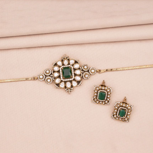 Choker Set