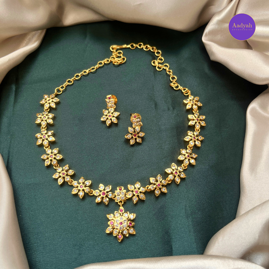 Pancholaham Short Necklace - Multi