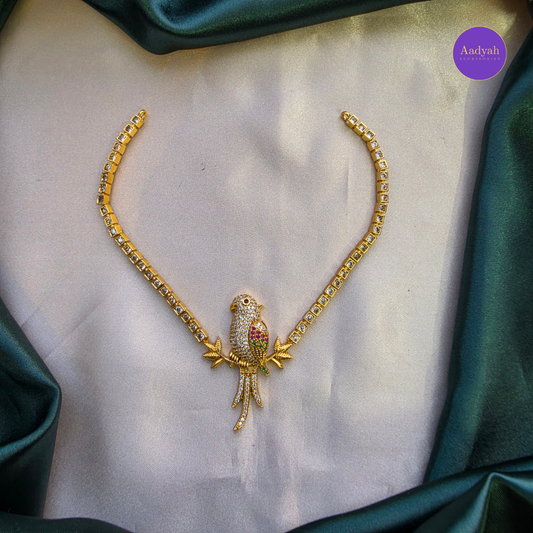 Parrot AD Necklace Set