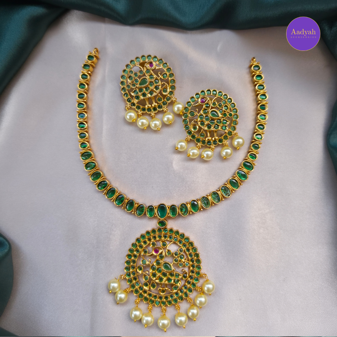 Peacock Kemp Stone Necklace Set - Green