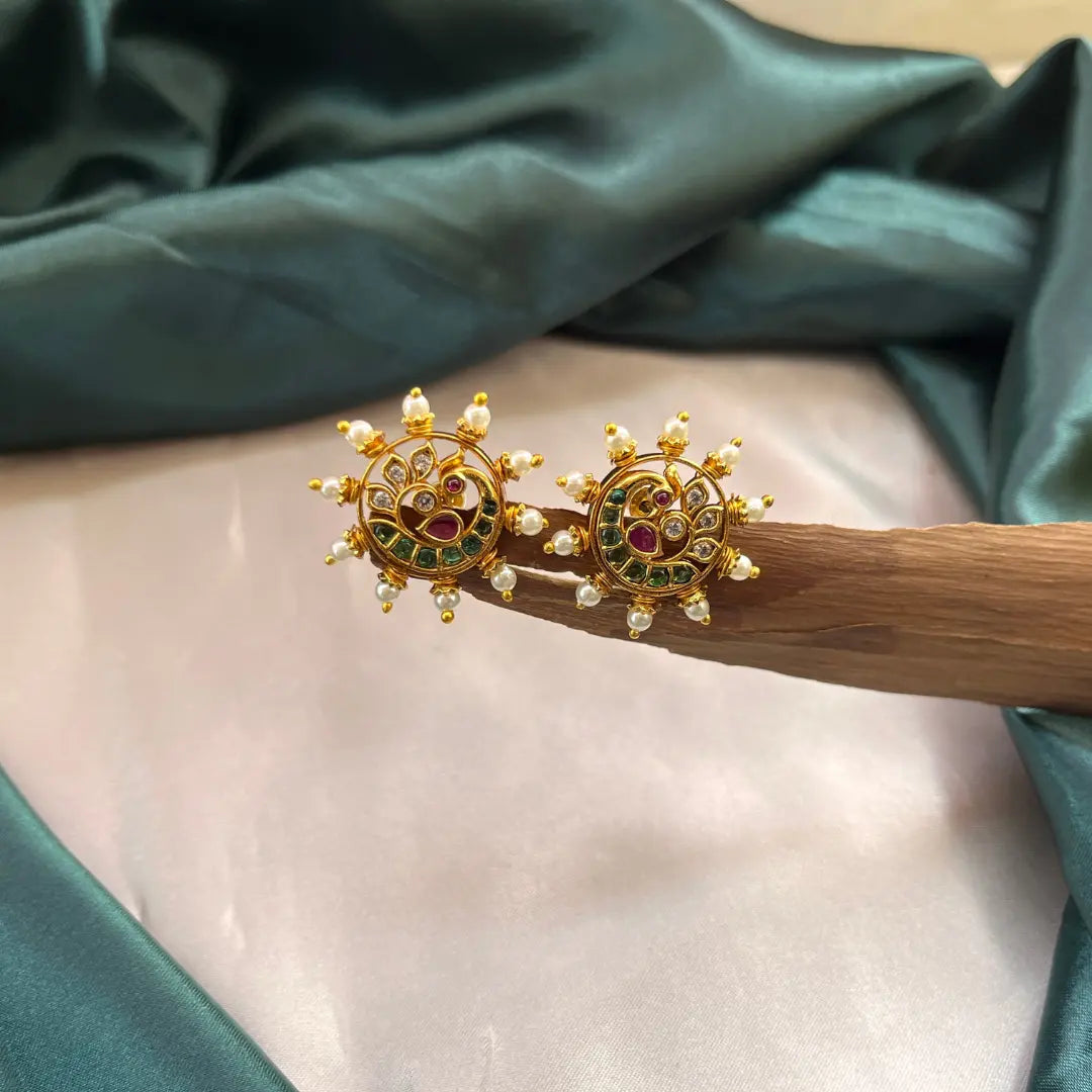 Peacock Stud - Multicolor