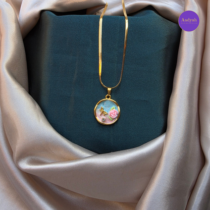 Resin Pond Anti-Tarnish pendant Chain - Gold