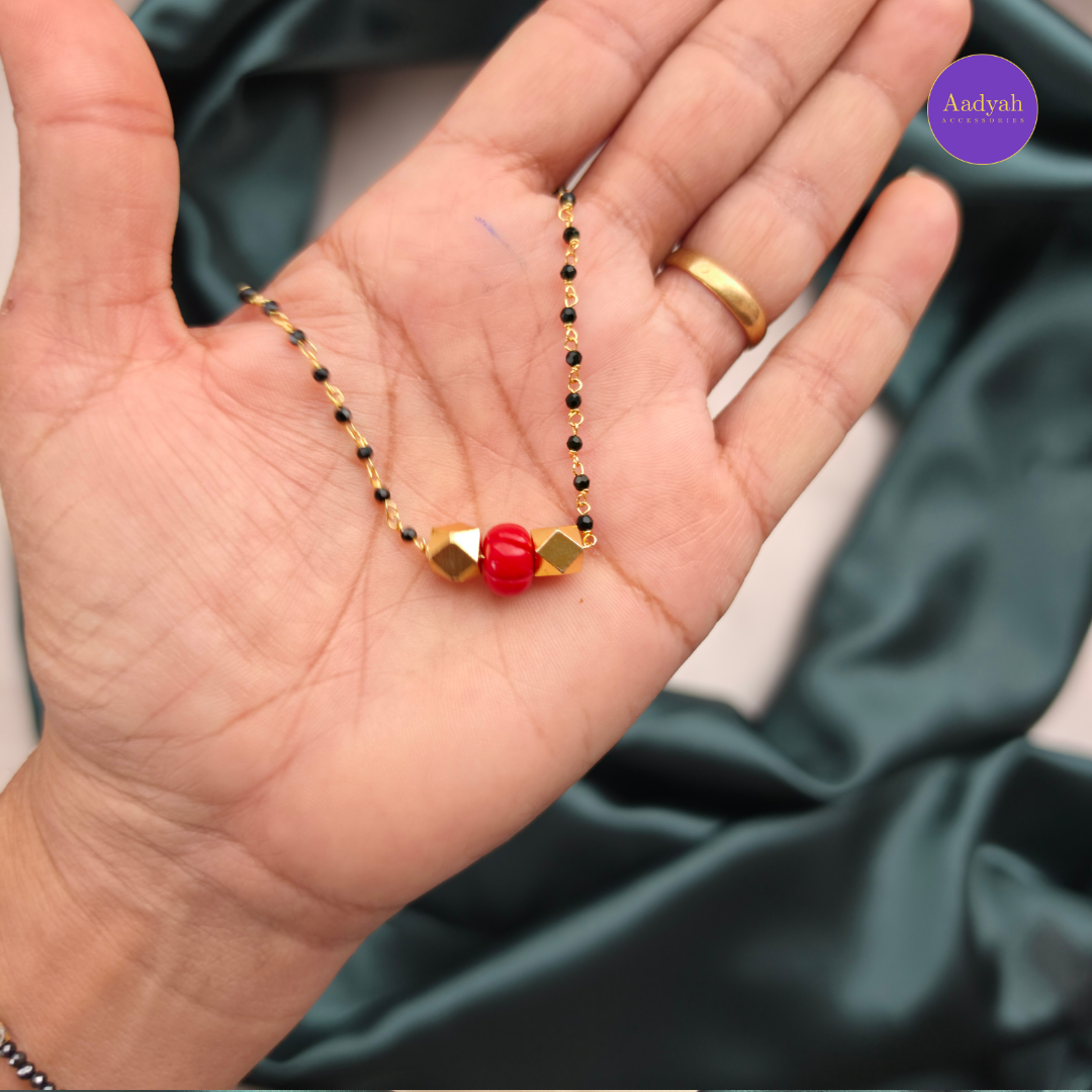 Single Layer Kattuteega Coral Palakasalaru Mangalsutra