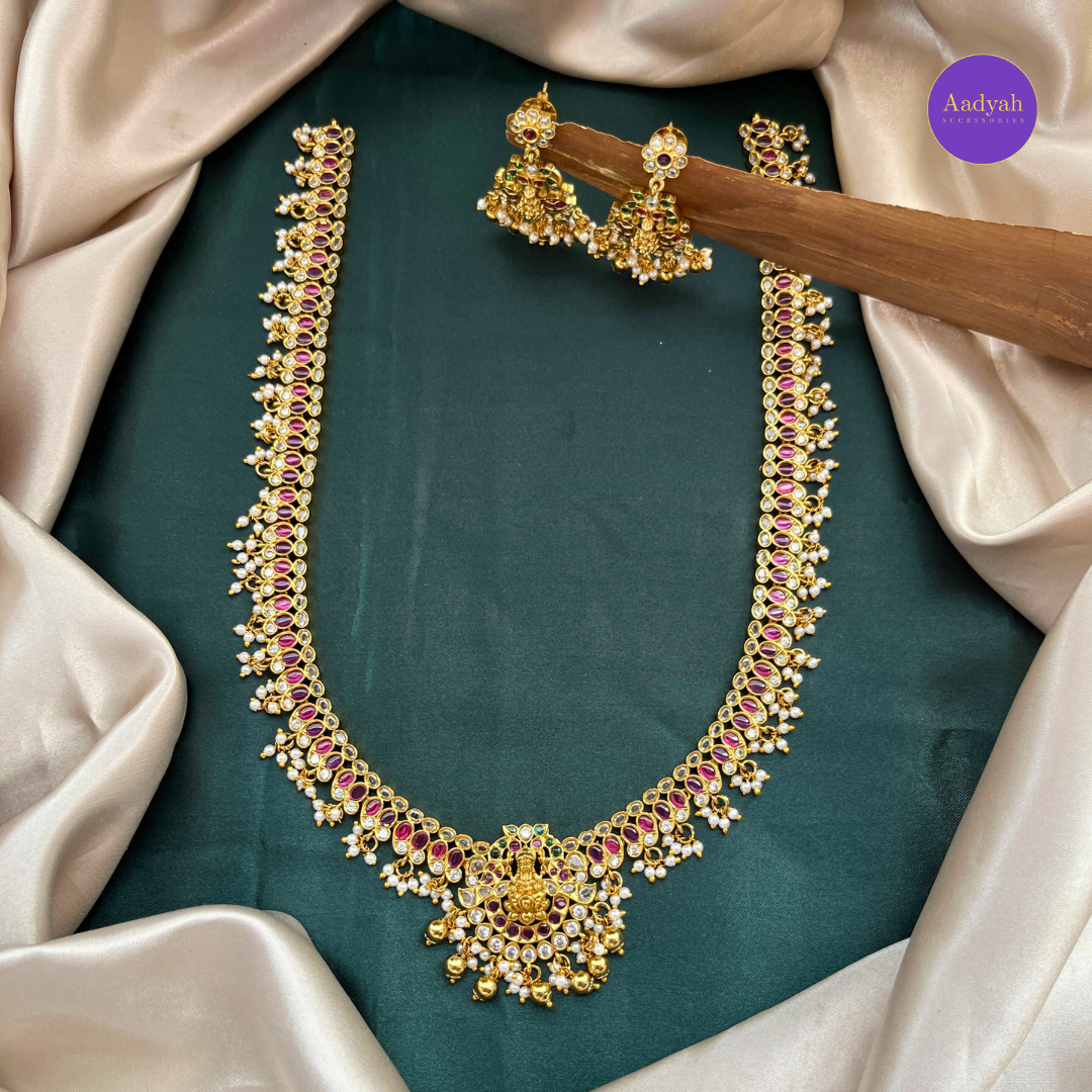 Temple Guttapusulu Necklace Set - Long