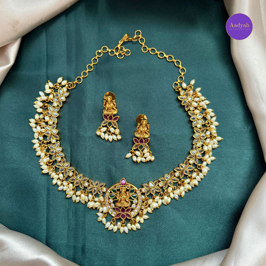 Temple Guttapusulu Necklace Set - Short