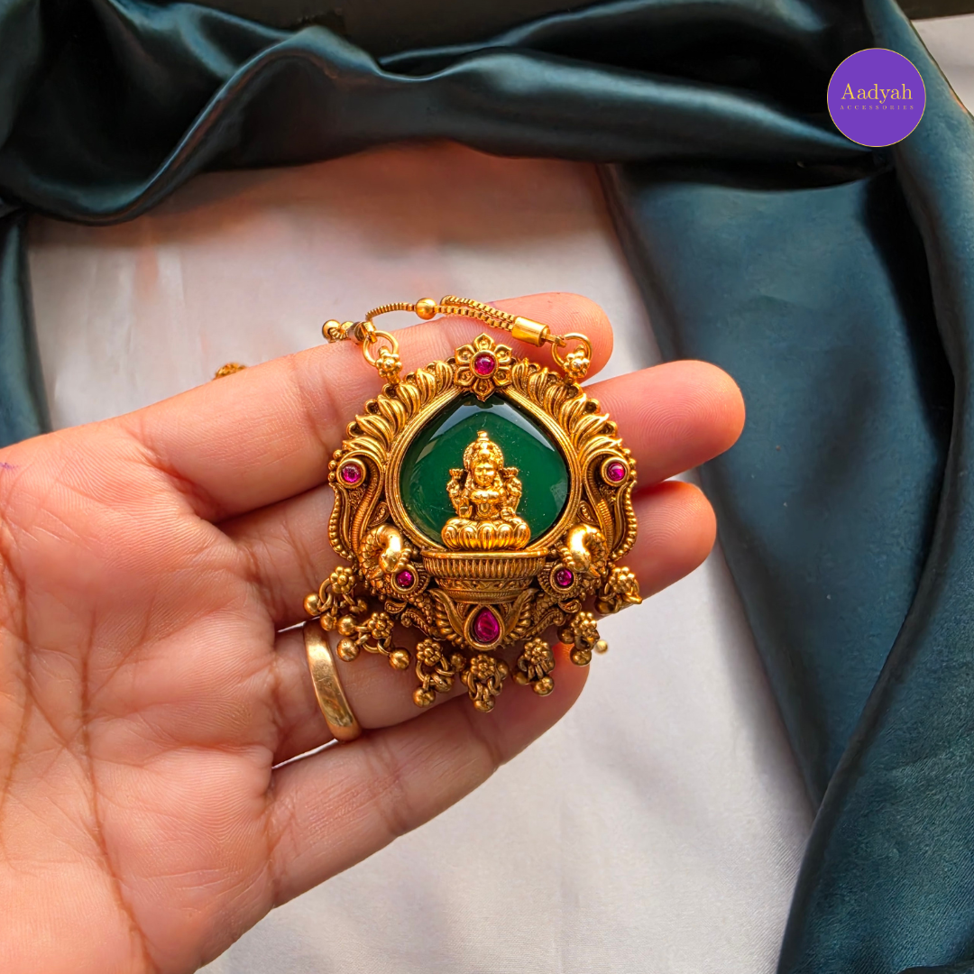 Temple Palaka Pendant Chain