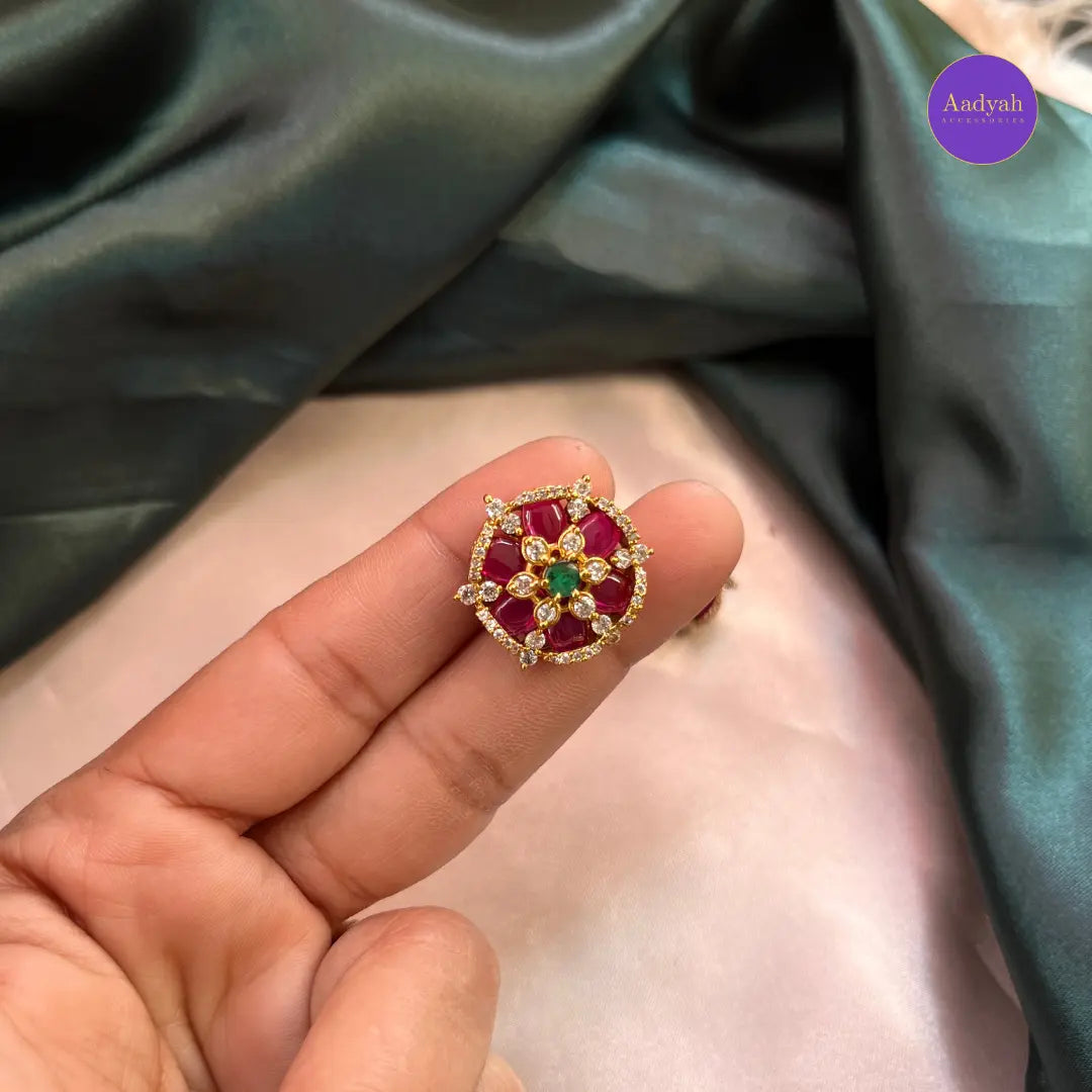 Yutika  Stud - Pink