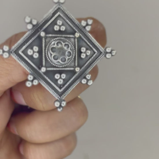 Silver Look Studs, Silver Replica, Square Studs