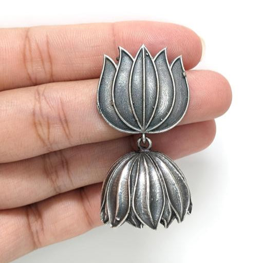 #germansilver #oxidisedjewellery #earrings #germansilverjewellery #indianjewellery #fashion #jewellery #jhumkas #kundanjewellery #jhumka #oxidisedearrings #oxidised #germansilverearrings #meenakariearrings #germansilverjhumka #accessories #chennai #silver #oxidisedsilver #jhumkalove #jewelry #necklace #oxidisedsilverjewellery #silverlookalike #jhumkis #fashionjewelry #southindianjewellery #jhumkaswag #choker #onlineshopping