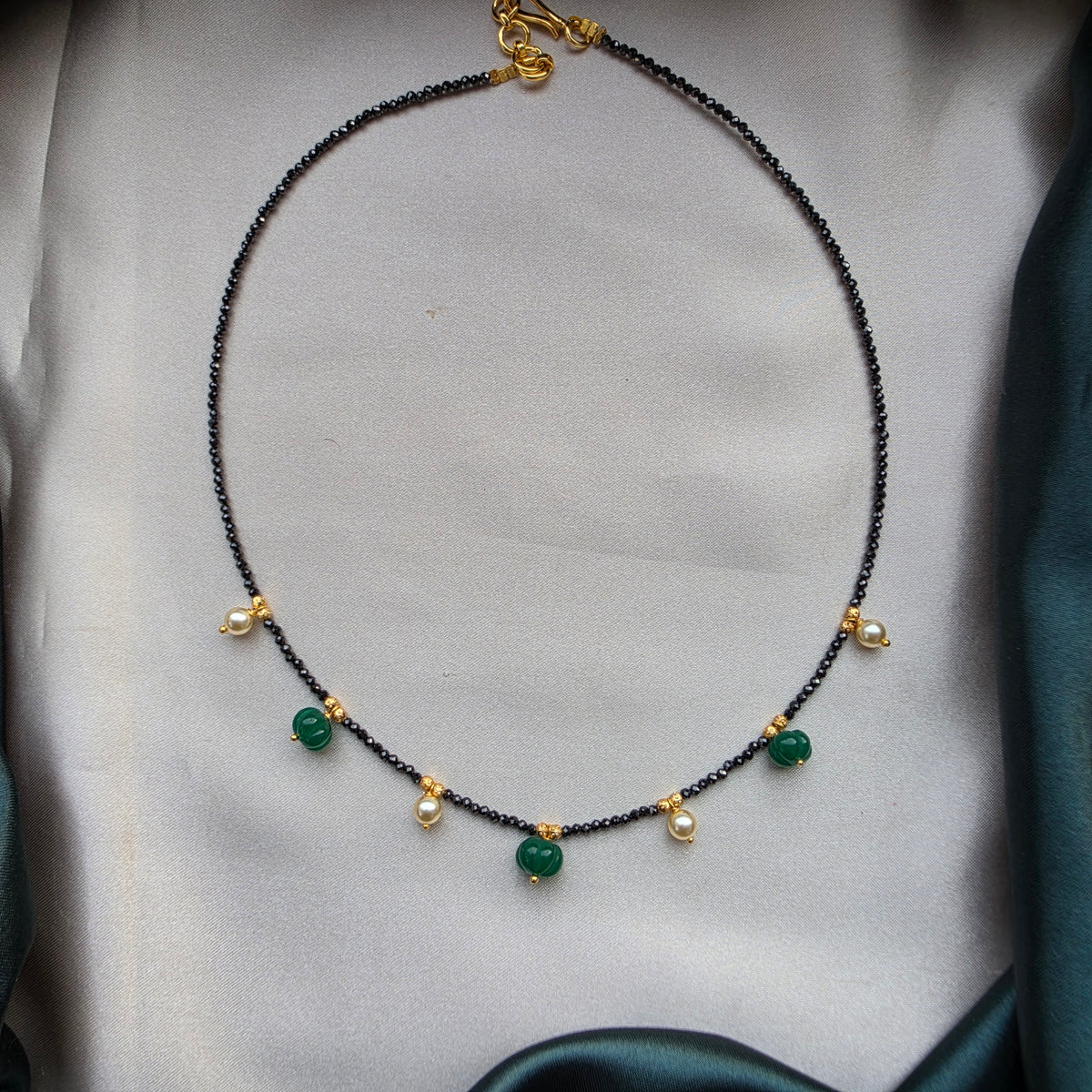 Single Layer Black Diamond Pumpkin Mangalsutra
